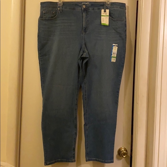 Terra & Sky Denim - SALE! Terra & Sky Plus Size Straight Leg Jeans